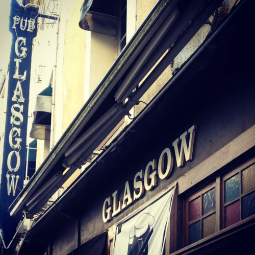 Façade du Pub Le Glasgow à Fontainebleau – bières artisanales